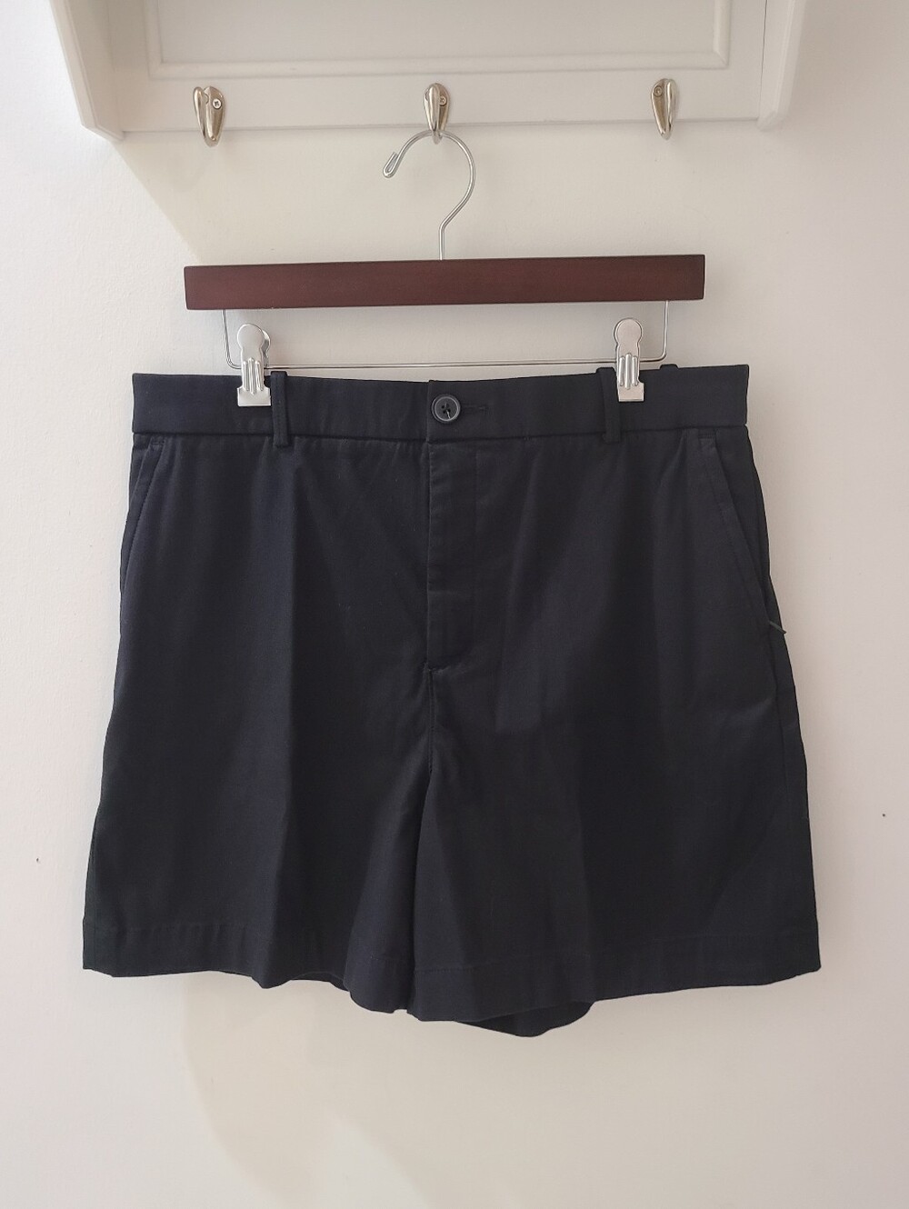 Spanx SPANXsupersmooth Stretch Twill Shorts Black Sz XL NWT - Picture 5 of 15